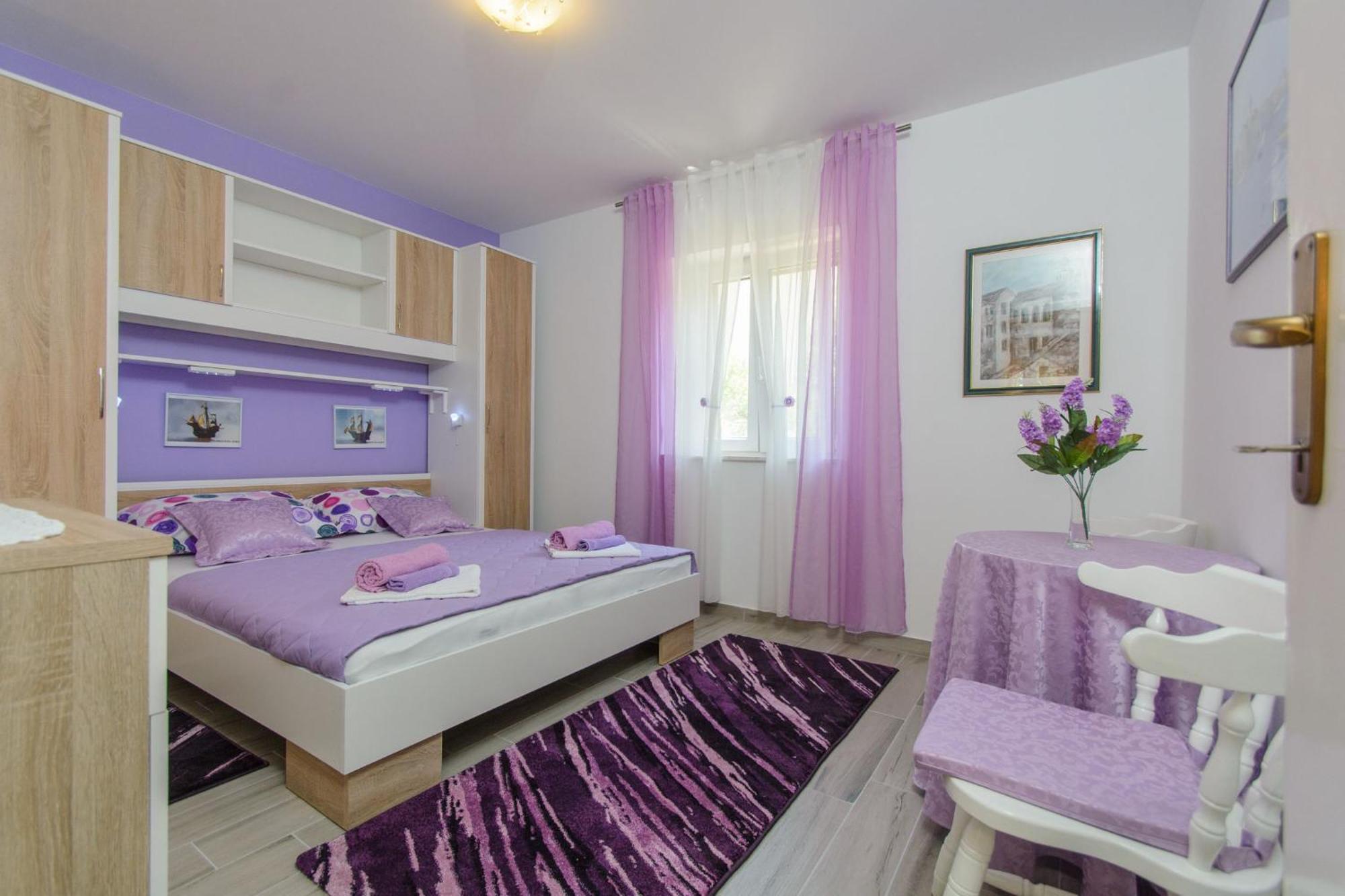 Holiday home Mirjana - with garden Trogir Bagian luar foto